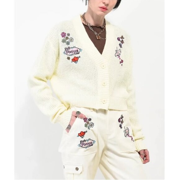 Broken Promises x Happy Bunny y2k Focus On Me Crop Cardigan Sweater - M19 - Picture 2 of 7